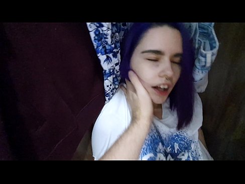 ❤️ Encontrei a minha irmã no armário e ajudei-a a ejacular Porno duro em nós ❌️❤