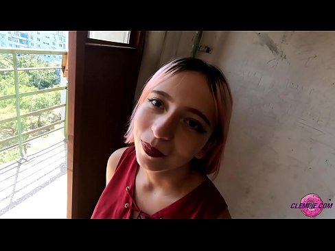 ❤️ Estudante Sensual Chupa um Estranho no Outback - Cum On His Face Porno duro em nós ❌️❤